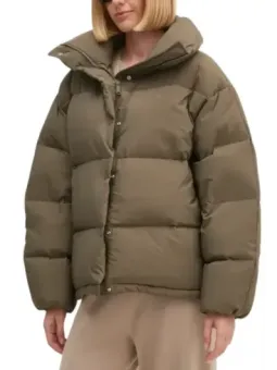 "Calvin Klein Damenjacke Beige: Stilvoll durch Herbst/Winter"