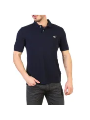 Mann trägt blaues Napapijri Poloshirt