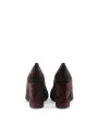 Maroon und schwarze High Heels