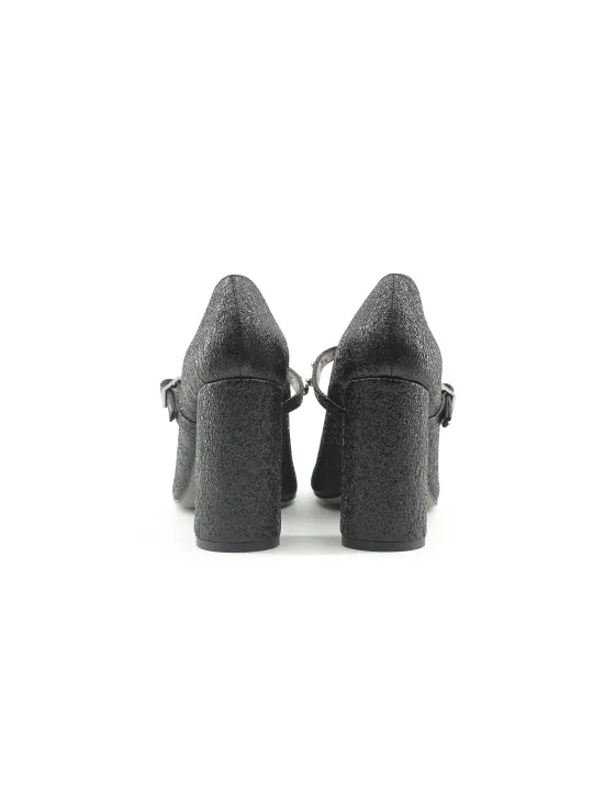 Schwarze Absatzschuhe mit Riemchen und Schleife
