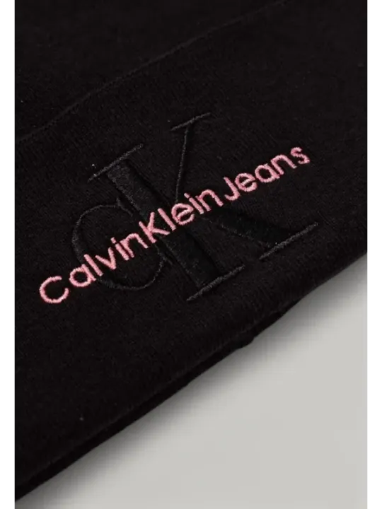 "Calvin Klein Jeans Caps & Mützen im Sale | Calvin Klein Damen Beanie online kaufen"|Planet-Deluxe
