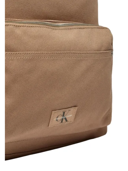 "Calvin Klein Einzelstücke & Seltenheiten im Sale | Calvin Klein Urbaner Rucksack Beige online kaufen"|Planet-Deluxe