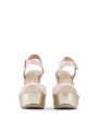 Pastellrosa Pumps mit Silber-Details