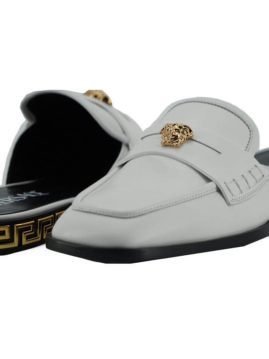 Flat Shoes Elegant White Leather Flat Slides 790,00 € 8052045810245 | Planet-Deluxe