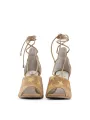 Sandalette mit Sternen und Blockabsatz