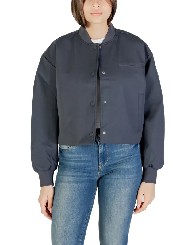 "Calvin Klein Jeans Jacken im Sale | Calvin Klein Jeans - Calvin Klein Jeans Giubbotto Donna online kaufen"|Planet-Deluxe "Calvin Klein Jeans Jacken im Sale | Calvin Klein Jeans - Calvin Klein Jeans Giubbotto Donna online kaufen"|Planet-Deluxe