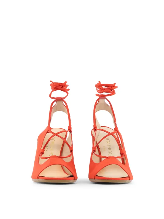 Korallenfarbene Sandalette mit hohem Absatz