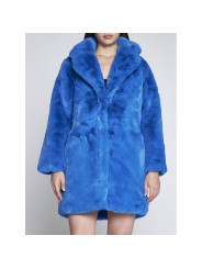Jackets & Coats Chic Sapphire Eco-Fur Jacket â€“ Unparalleled Warmth 790,00 € 8050246663028 | Planet-Deluxe