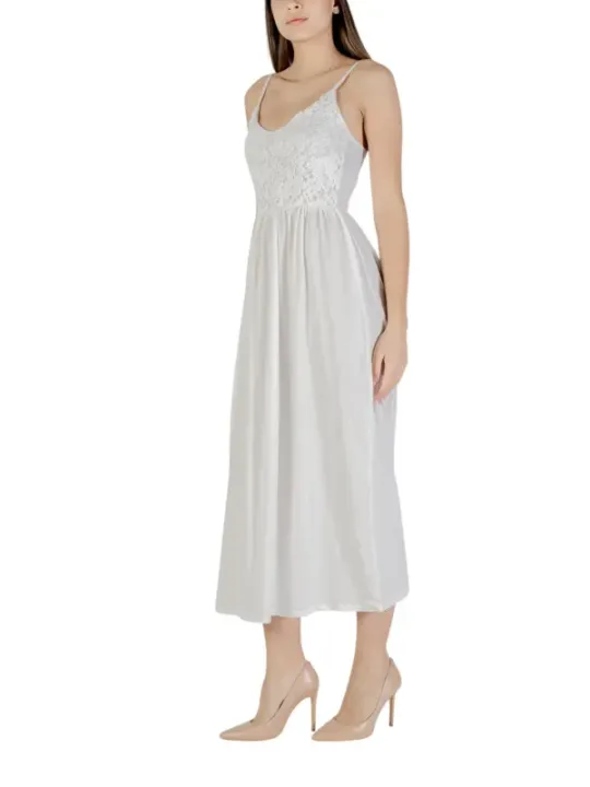 "Vero Moda Kleider im Sale | Vero Moda - Vero Moda Abito Donna online kaufen"|Planet-Deluxe