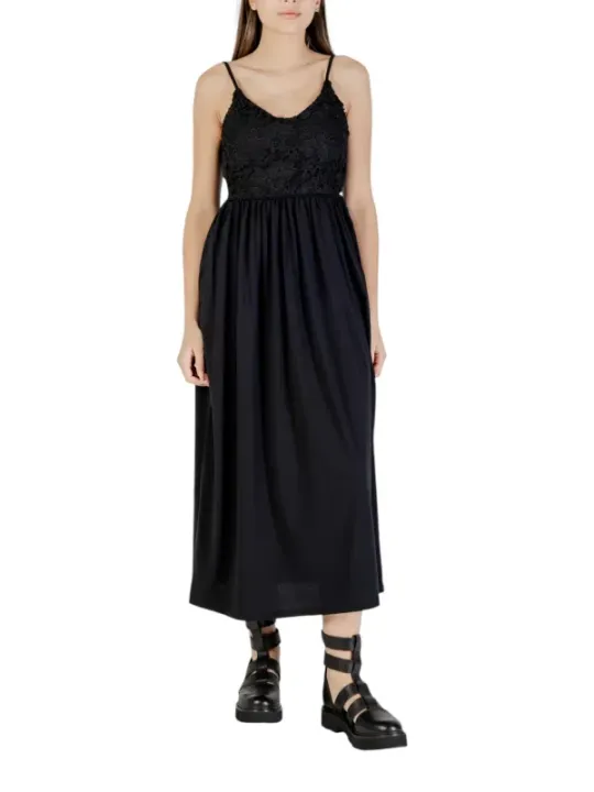 "Vero Moda Kleider im Sale | Vero Moda 486397 online kaufen"|Planet-Deluxe