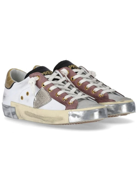 Sneakers Elegant White Leather Sneakers with Suede Accents 680,00 € 8059220666017 | Planet-Deluxe