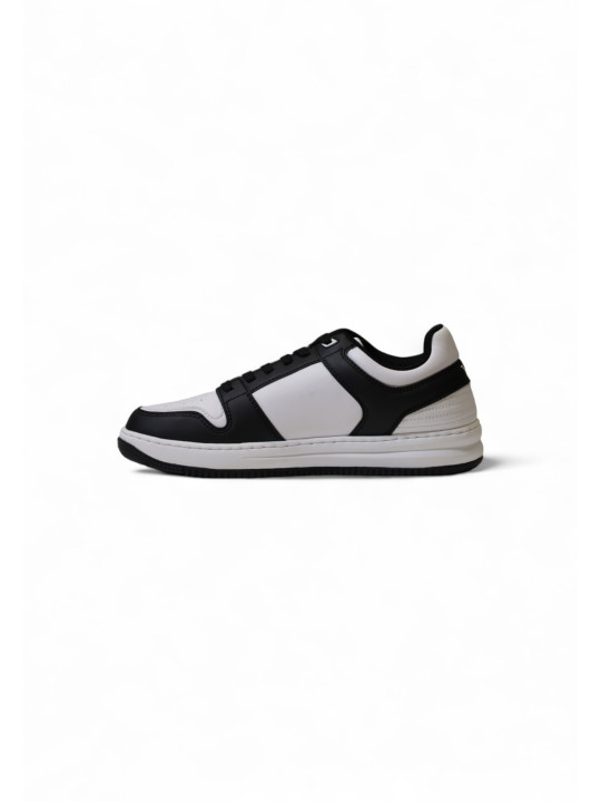 Schwarze weiße EA7 Sneaker