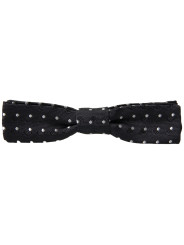 Ties & Bowties Elegant Silk Black Bow Tie with Signature Clasp 190,00 € 8050249424015 | Planet-Deluxe