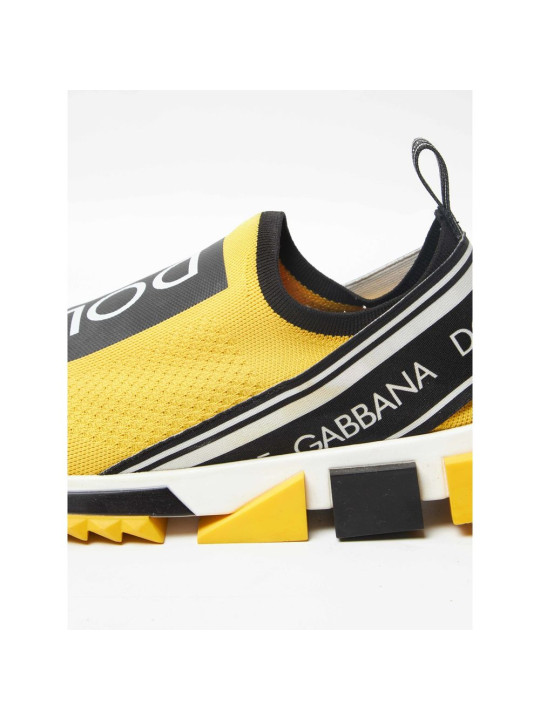 Sneakers Chic Logo-Print Stretch Sneakers in Vibrant Yellow 1.190,00 € 8051124707988 | Planet-Deluxe