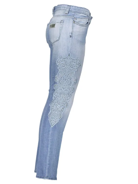 "Just Cavalli Jeans im Sale | Just Cavalli Himmelblau Jeans mit Stickereien online kaufen"|Planet-Deluxe