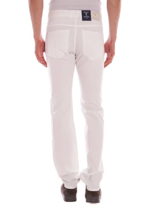 "GANT Hosen im Sale | 5-Pocket-Hose, Knopf und Reißverschluss, Rohrbein, Logo GANT Hosen Weiß online kaufen"|Planet-Deluxe
