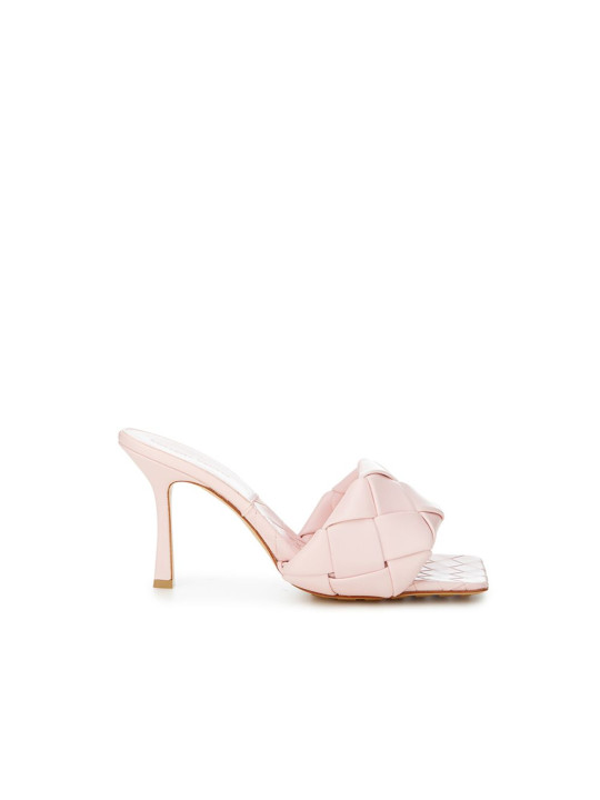 Sandals Chic Pink Leather Sandals 2.500,00 € 3001676200023 | Planet-Deluxe