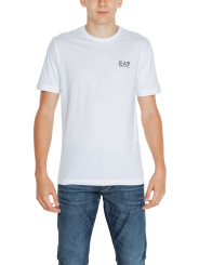 Weißes EA7 T-Shirt Modell trägt