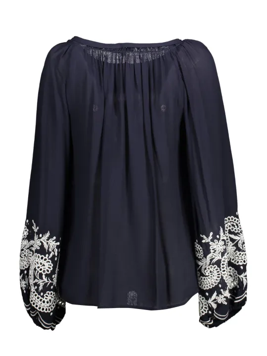 "KOCCA Hemden im Sale | Elegante KOCCA Langarmbluse mit Filigraner Stickerei – Femininer Look mit Weitem Halsausschnitt und Modischen Details, Perfekt online kaufen"|Planet-Deluxe