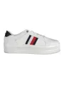 "Tommy Hilfiger Sneakers im Sale | Tommy Hilfiger Damen Sneaker FW0FW06731F_BIANCO_YBR – Stilvoller und Nachhaltiger Freizeitschuh mit 4,5 cm Sohle und Recycelte online kaufen"|Planet-Deluxe