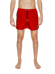Rote Badehose mit Neonstreifen