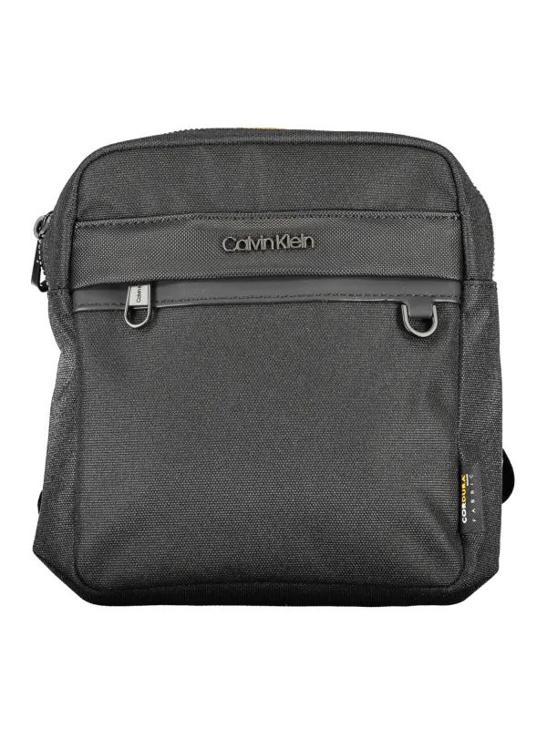 Calvin Klein Nylon Messenger: Stilvoll & Praktisch Calvin Klein Nylon Messenger: Stilvoll & Praktisch