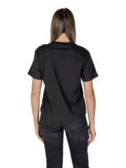 T-Shirt Calvin Klein Jeans - Calvin Klein Jeans T-Shirt Donna 70,00 €  | Planet-Deluxe