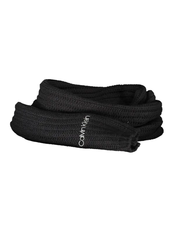"Calvin Klein Halstücher im Sale | **Calvin Klein K60K608496_NERO_BAX - Eleganter Schwarzer Strickschal mit Logo-Detail** online kaufen"|Planet-Deluxe