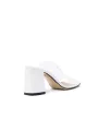 Weißes Sandalette mit klobigem Absatz