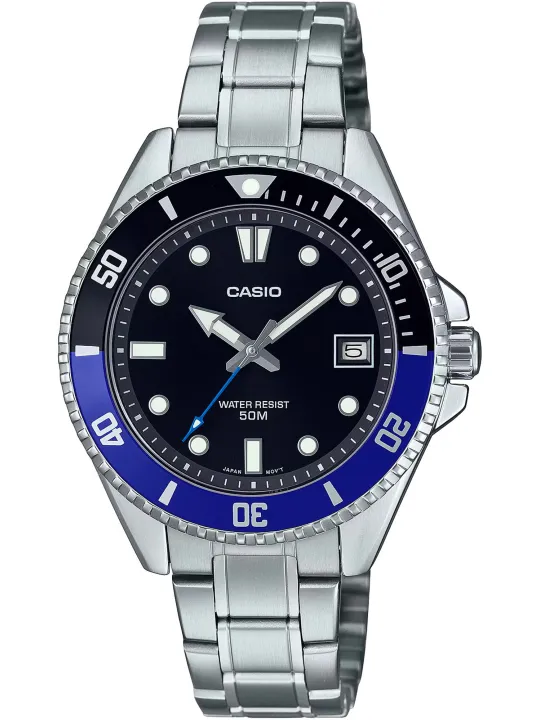 Schwarze Casio Taucheruhr mit Stahlband