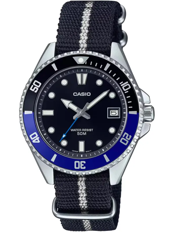 Schwarze Casio Taucheruhr mit Nylonband