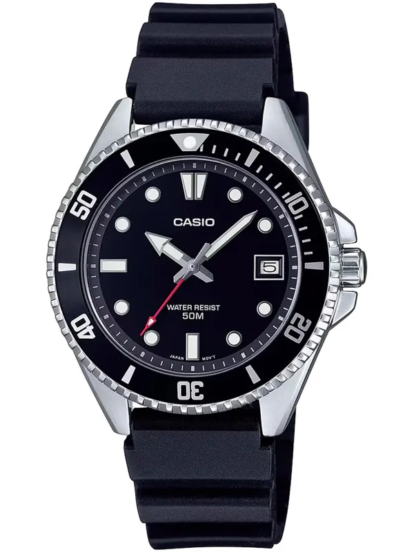 Schwarze Casio Taucheruhr mit Datum Schwarze Casio Taucheruhr mit Datum