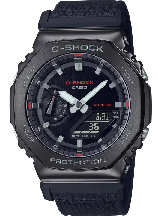 Schwarze Casio Digitaluhr mit Armband
