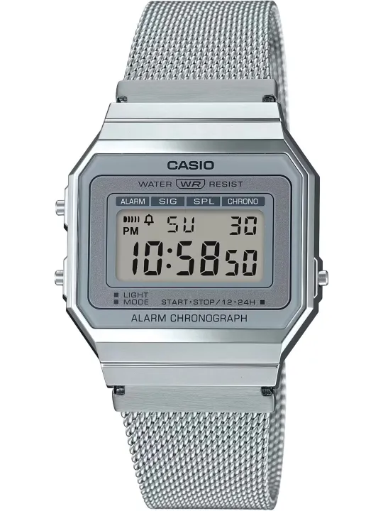 Graue Casio Digitaluhr mit Metallarmband