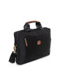 Schwarze Tasche mit braunen Akzenten