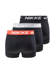 Nike schwarze Shorts mit Logo