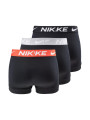 Nike schwarze Shorts mit Logo