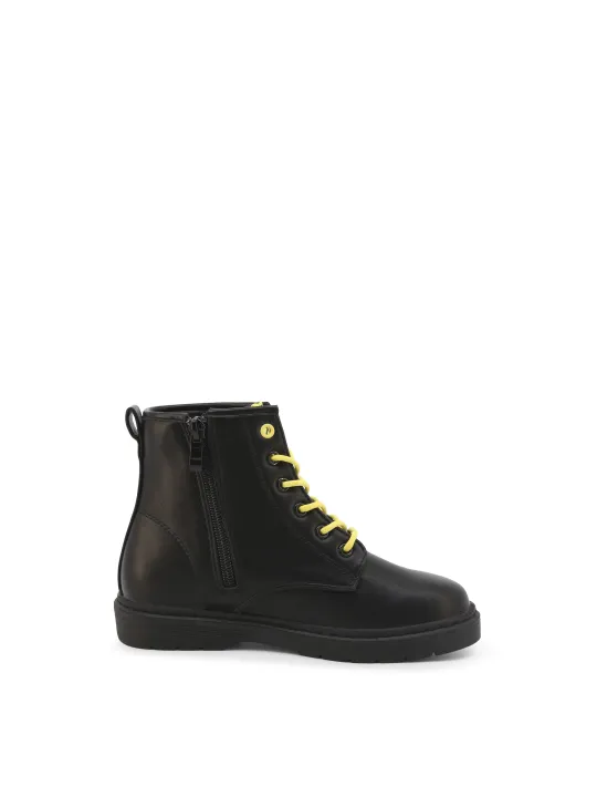 Schwarze Kampfstiefel mit gelben Akzenten