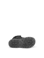 Schwarze Wanderstiefel mit dicker Sohle