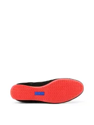 Rote und blaue Sparco Rennschuhe
