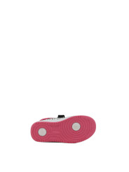 Rosa Sneaker-Sohle mit Logo