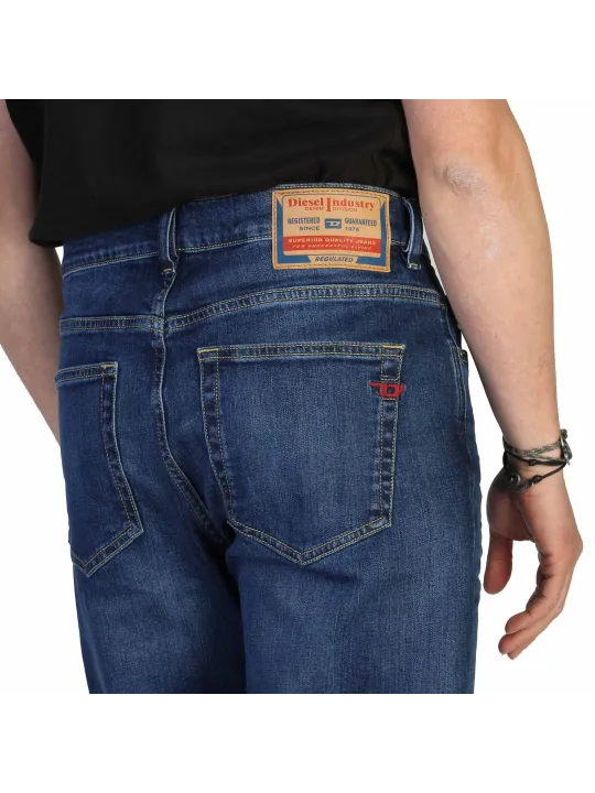 Blaue Diesel Jeans gerades Bein
