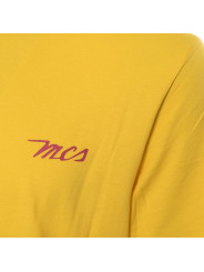 Gelbes T-Shirt für Freizeitaktivitäten