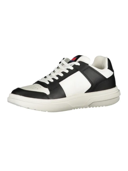"Tommy Hilfiger Sneaker: Stilvoll mit weißen Details & Logo"