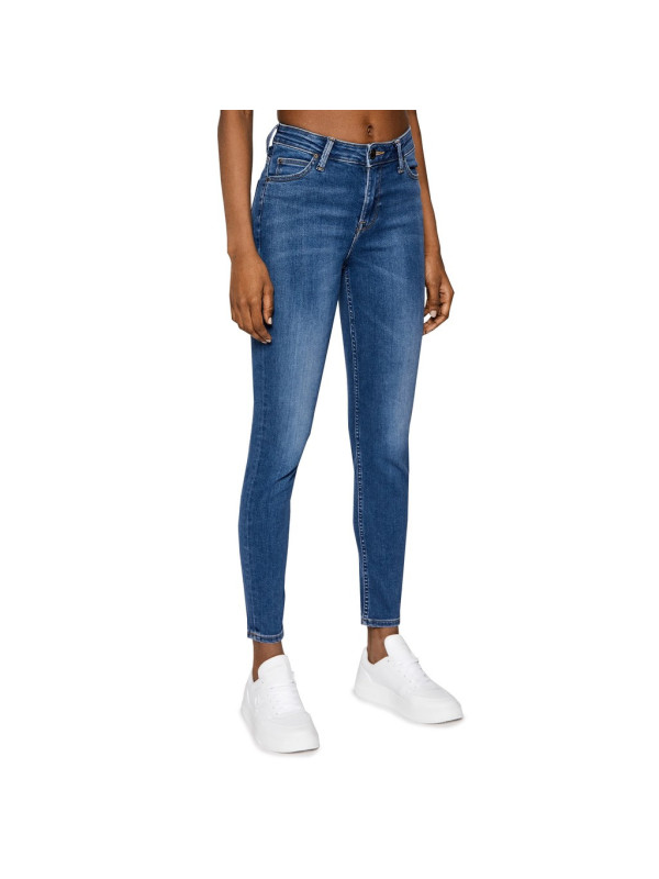 Blaue Jeans mit leichtem Fade-Effekt Blaue Jeans mit leichtem Fade-Effekt