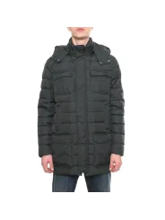 Schwarze Daunenjacke mit hohem Kragen