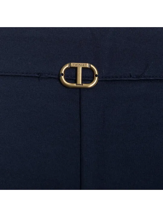 Blauer Twinset Rock mit goldenem Verschluss