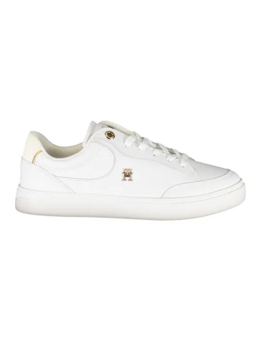 Tommy Hilfiger Sneakers: Stilvolle Kontrastdetails & Komfort