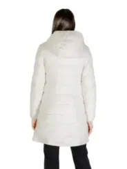 "Guess Active Jacken im Sale | Guess Active - Guess Active Giubbotto Donna online kaufen"|Planet-Deluxe