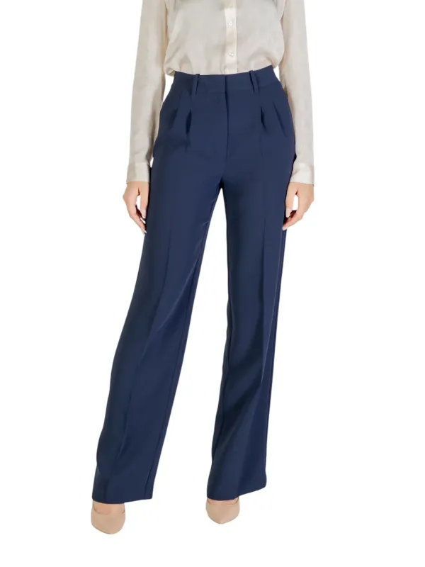 "Guess Hosen im Sale | Guess - Guess Pantaloni Donna online kaufen"|Planet-Deluxe "Guess Hosen im Sale | Guess - Guess Pantaloni Donna online kaufen"|Planet-Deluxe